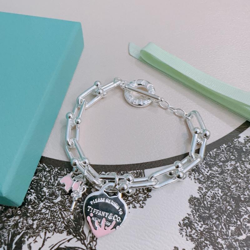 Tiffany Bracelet TB52807