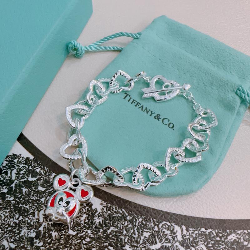 Tiffany Bracelet TB52810