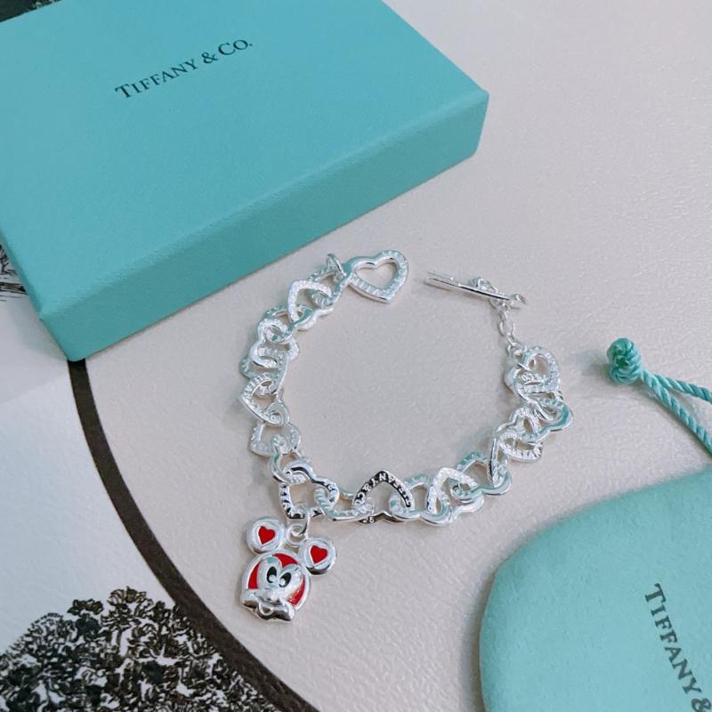 Tiffany Bracelet TB52810