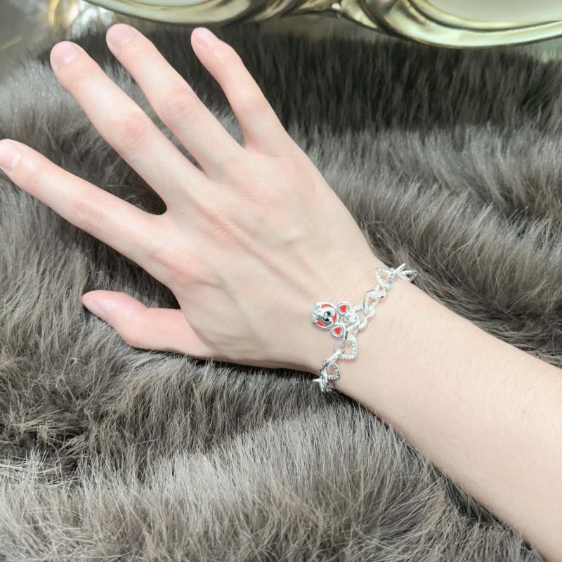 Tiffany Bracelet TB52810