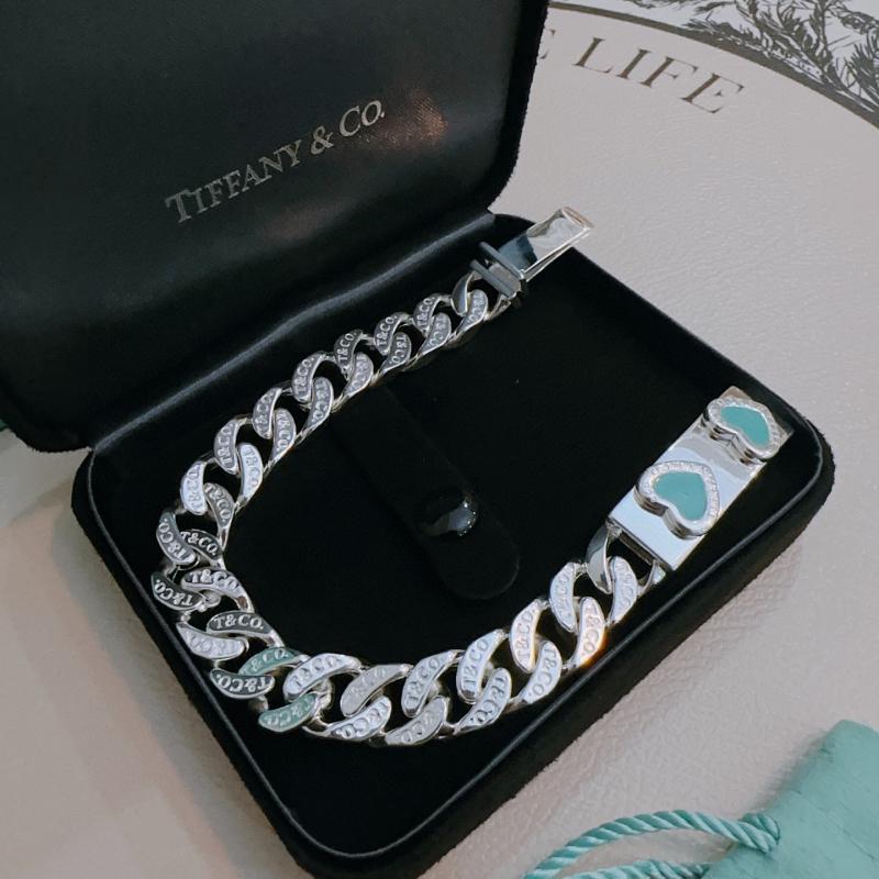 Tiffany Bracelet TB52811