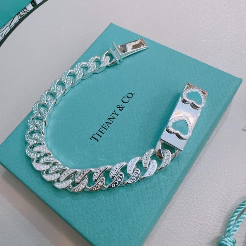 Tiffany Bracelet TB52811
