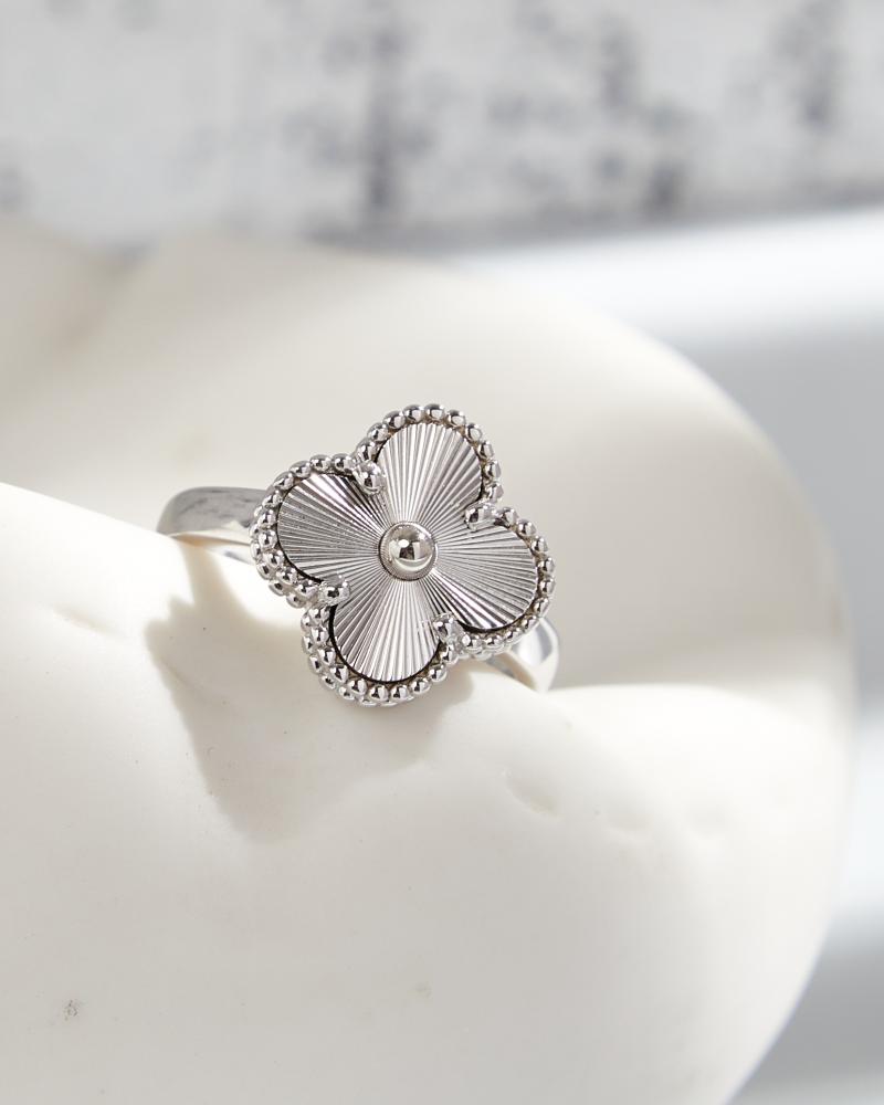 VCA Ring VC52801