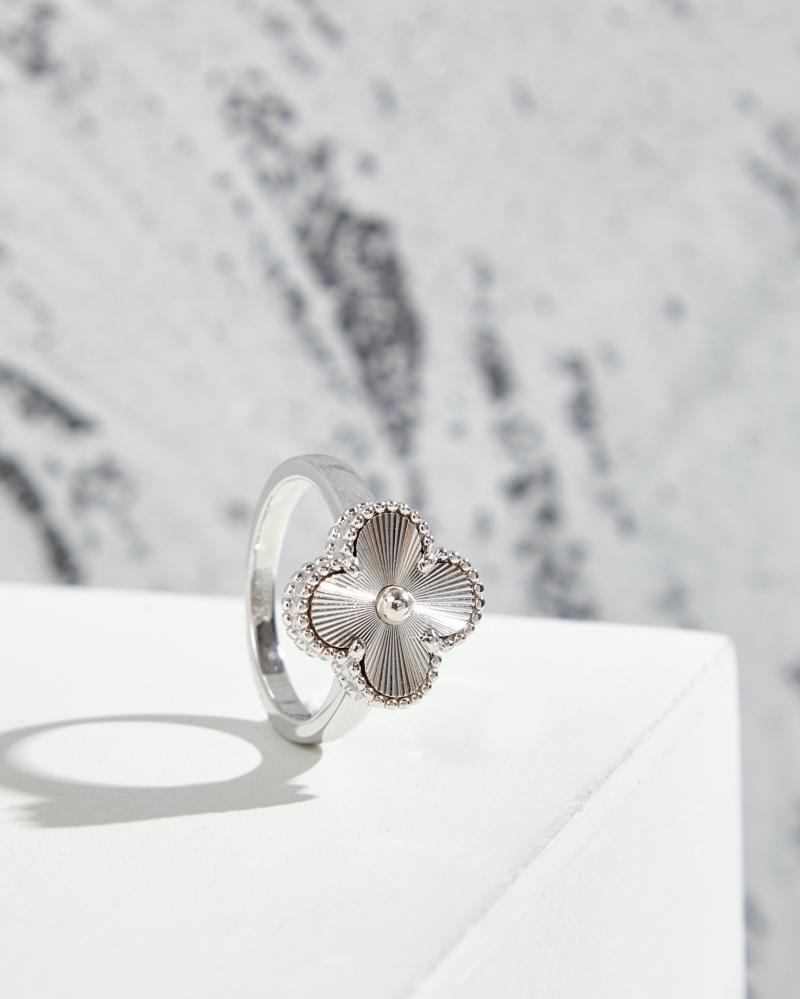 VCA Ring VC52801