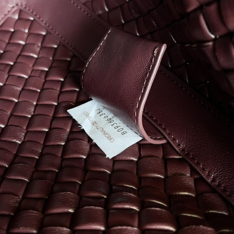 Bottega Veneta Medium Clicker Bag Red 730969