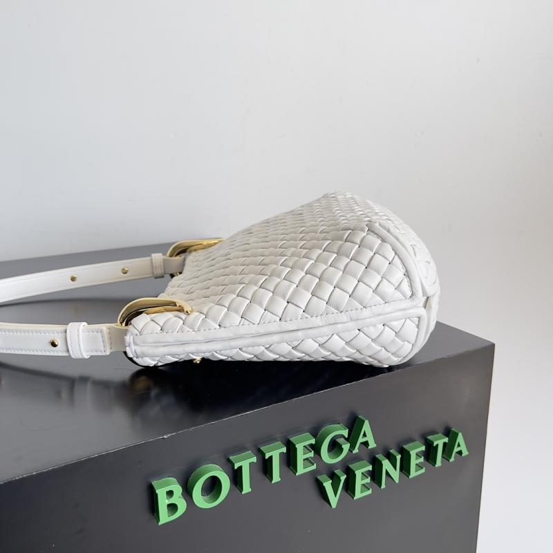 Bottega Veneta Small Clicker Bag White 730968