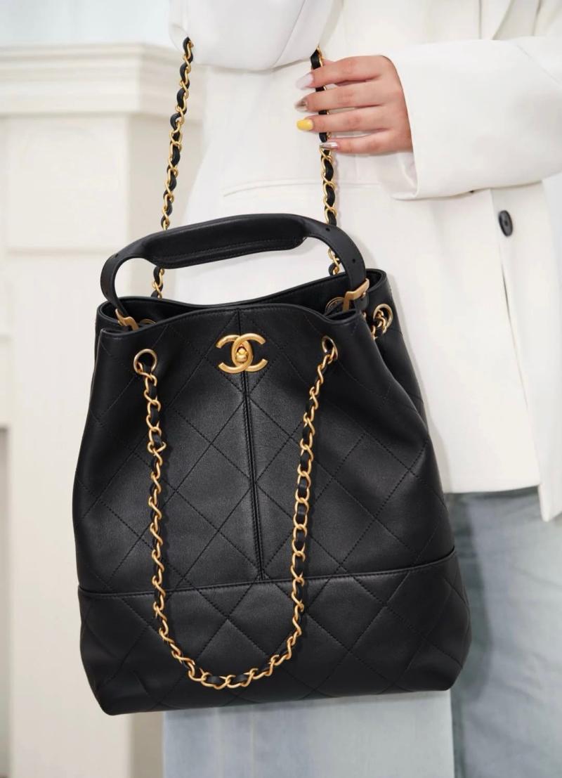 Chanel Calfskin Shopping Bag Black AS5635