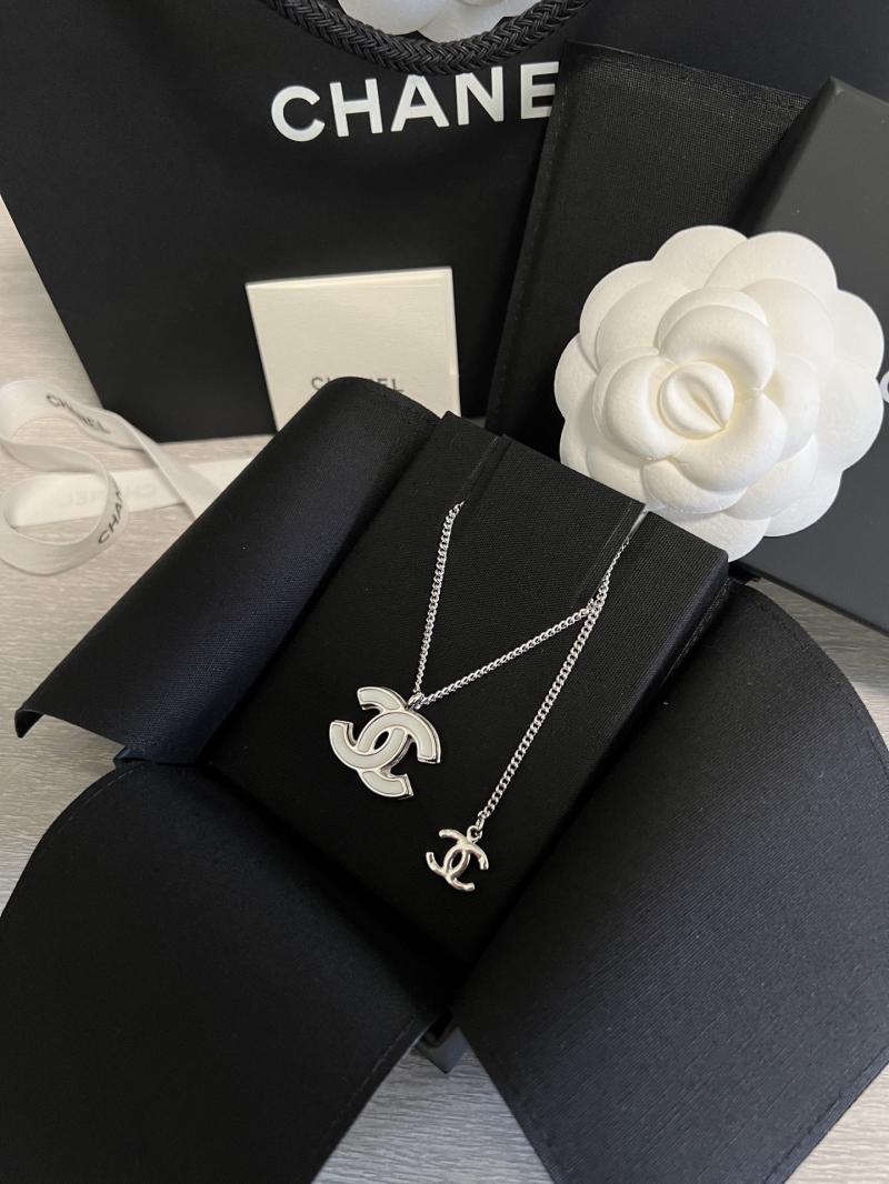 Chanel Necklace YCN63002