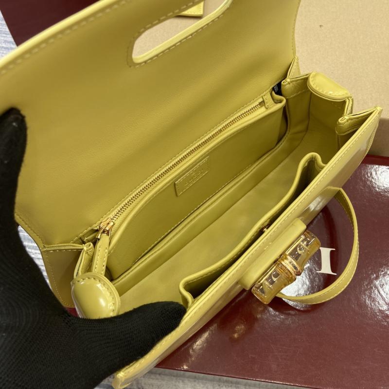 Gucci Bamboo Diva medium bag Yellow 827750