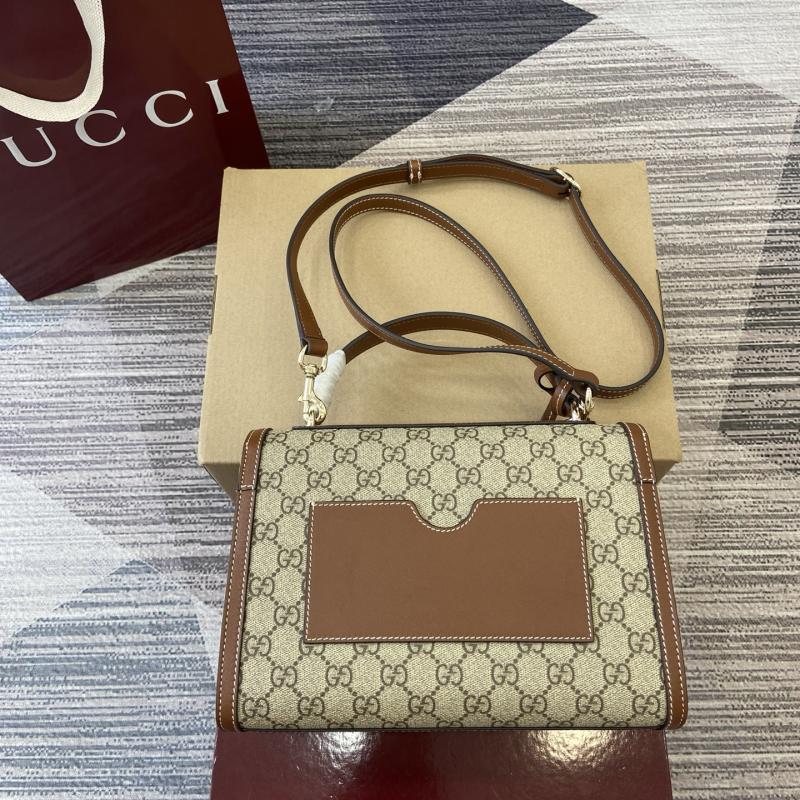 Gucci Padlock medium top handle bag 838998