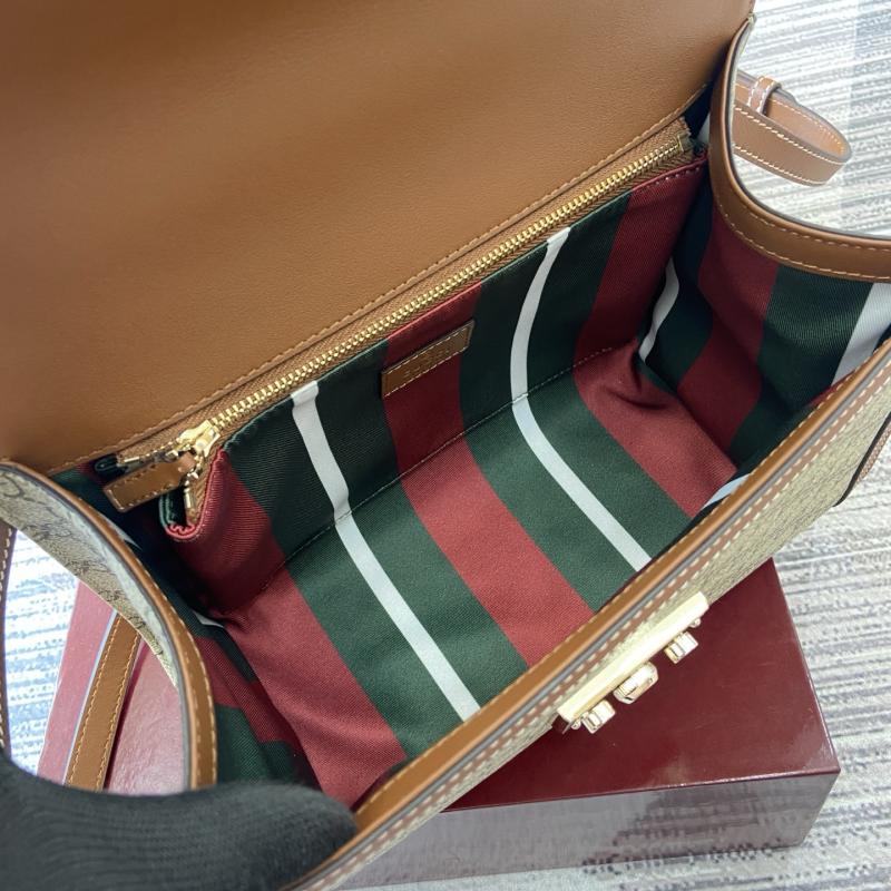 Gucci Padlock medium top handle bag 838998
