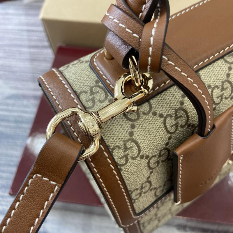 Gucci Padlock medium top handle bag 838998