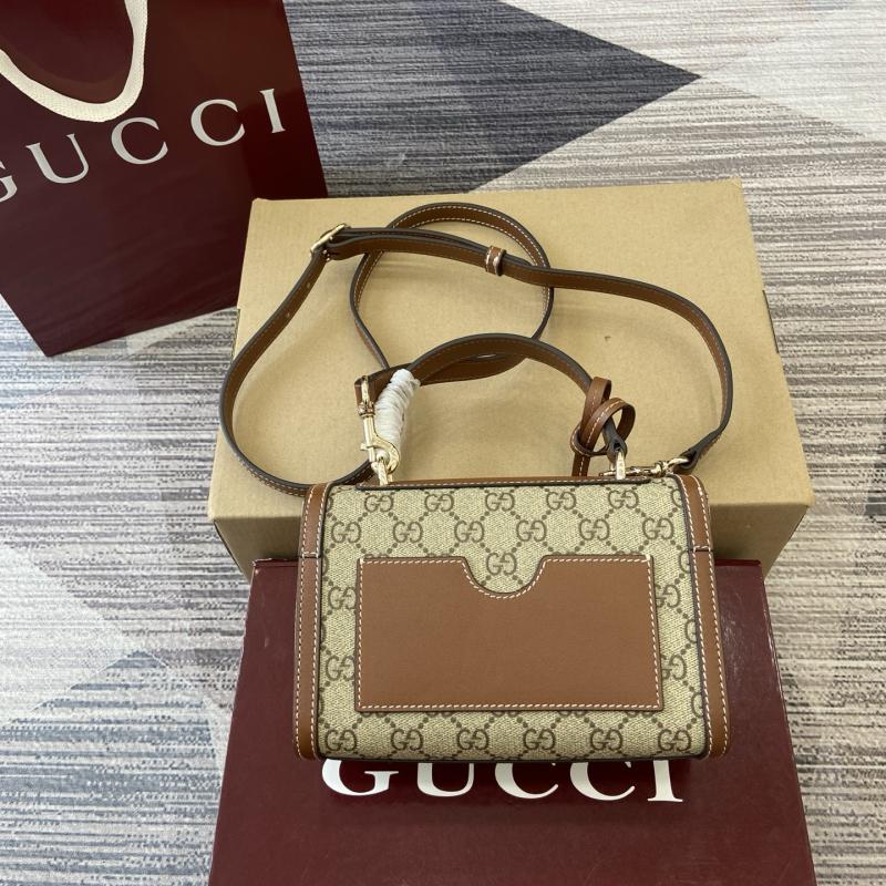 Gucci Padlock small top handle bag 838999