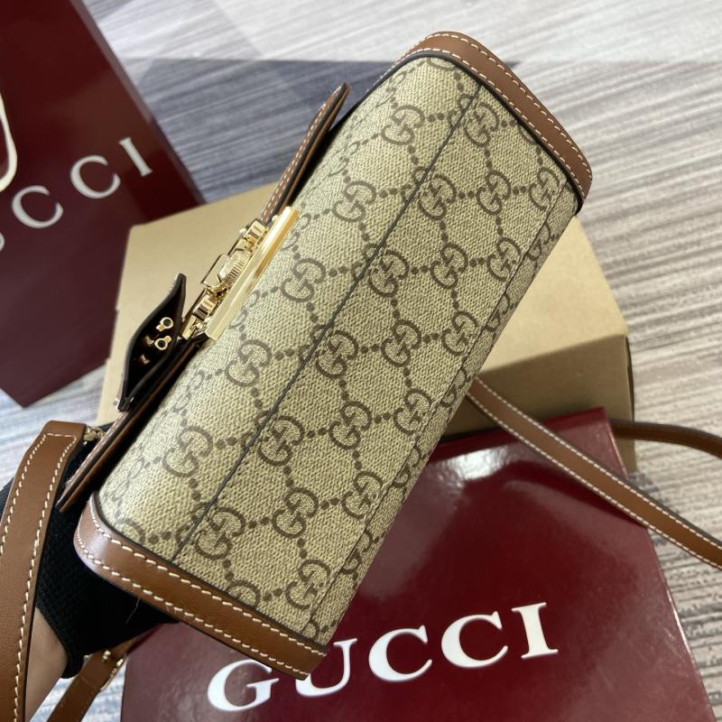 Gucci Padlock small top handle bag 838999