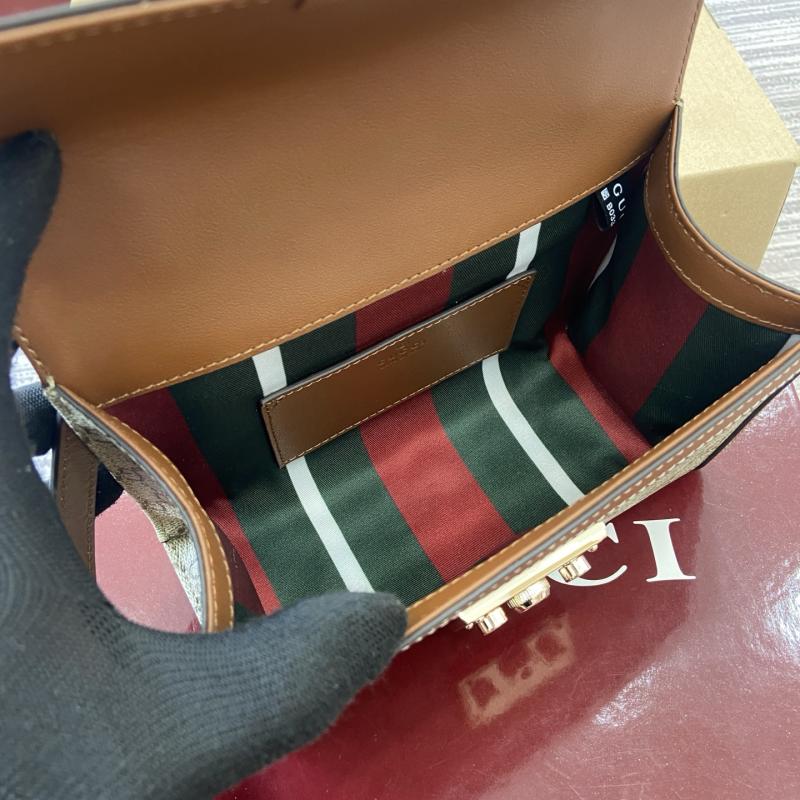 Gucci Padlock small top handle bag 838999