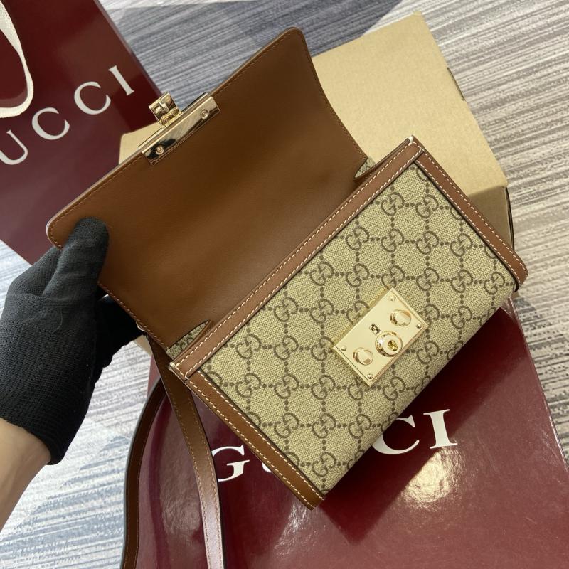 Gucci Padlock small top handle bag 838999