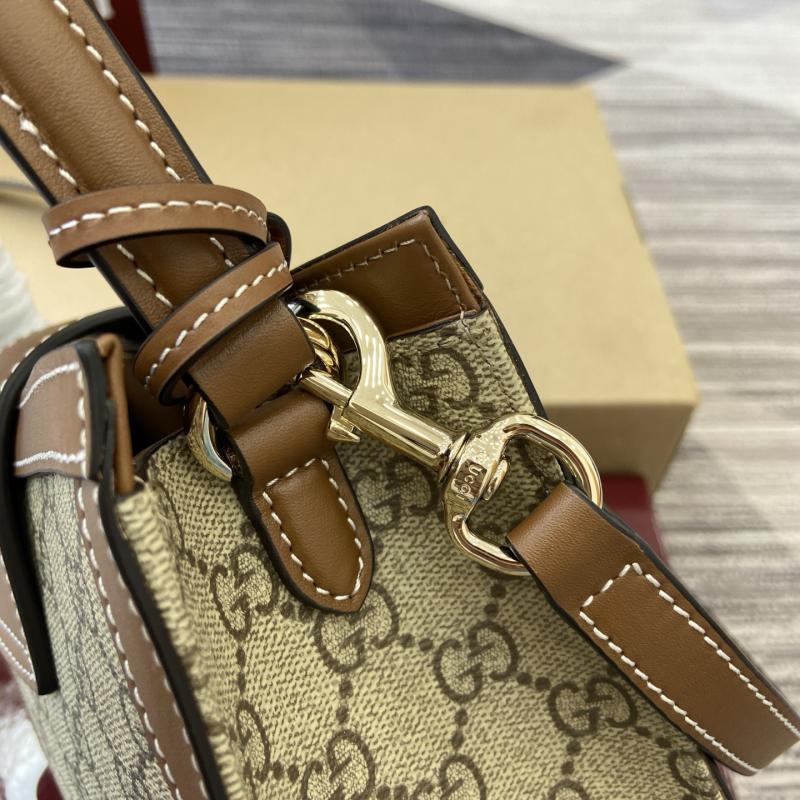 Gucci Padlock small top handle bag 841653