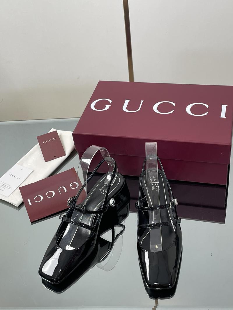 Gucci Pumps SGP71202