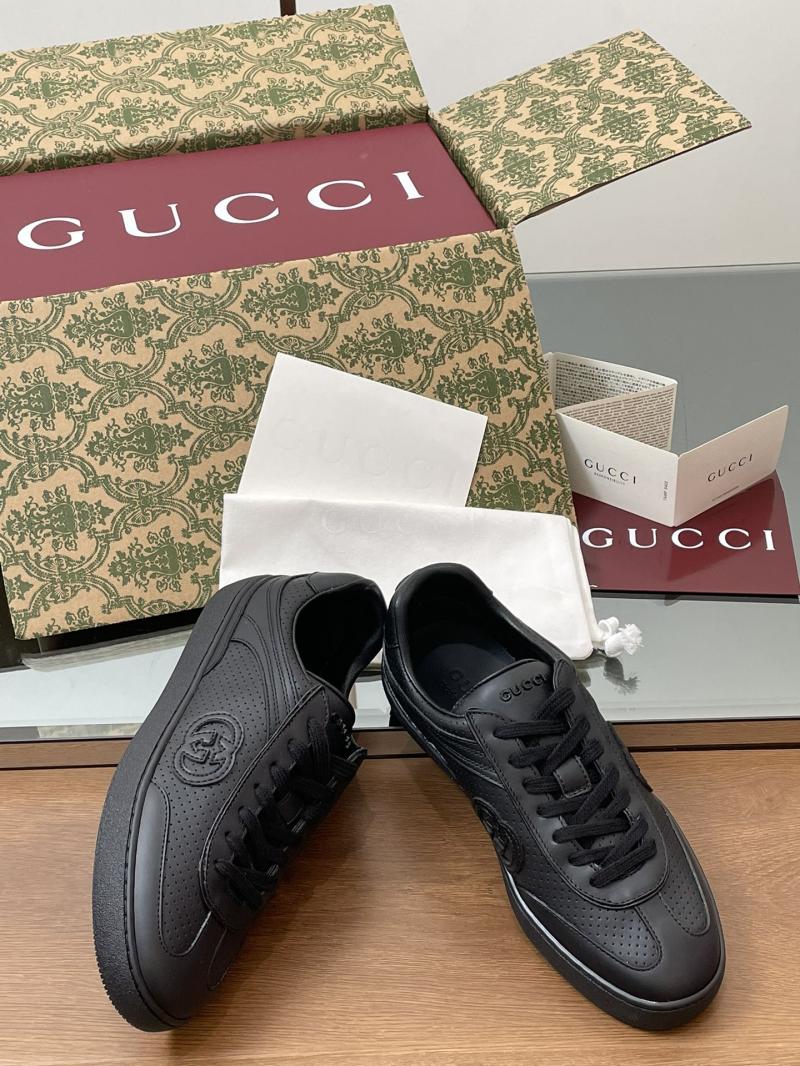 Gucci Unisex Sneakers SGU71208