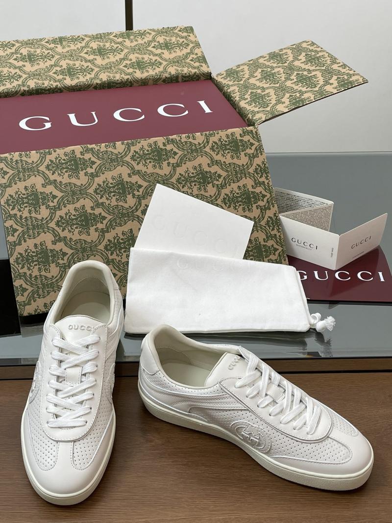 Gucci Unisex Sneakers SGU71209