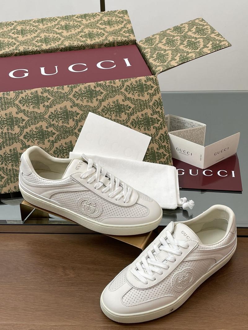 Gucci Unisex Sneakers SGU71209