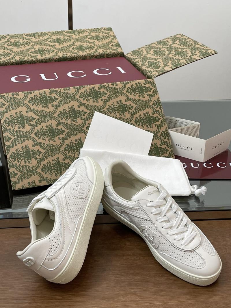 Gucci Unisex Sneakers SGU71209