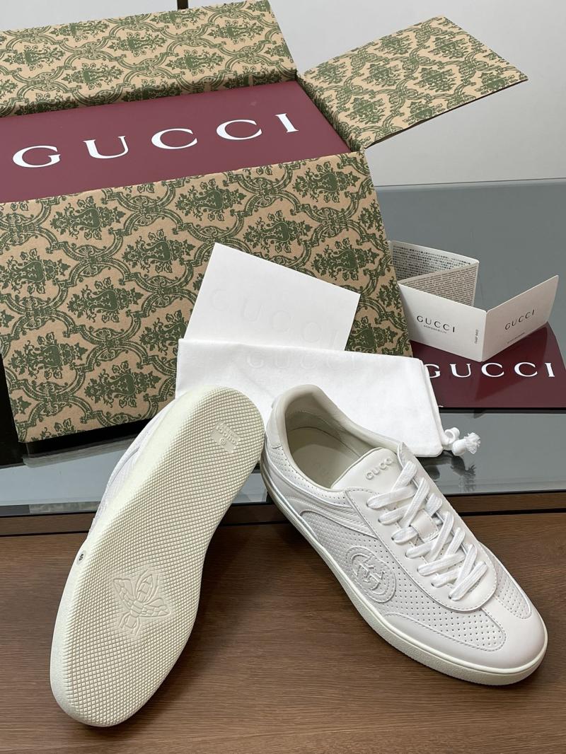 Gucci Unisex Sneakers SGU71209