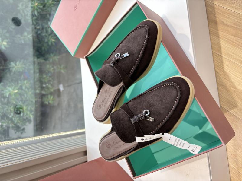 Loro Piana Slippers SLPS62609