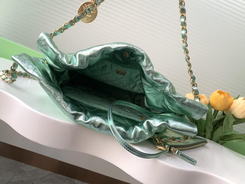 Small Chanel 22 Handbag Green AS3260