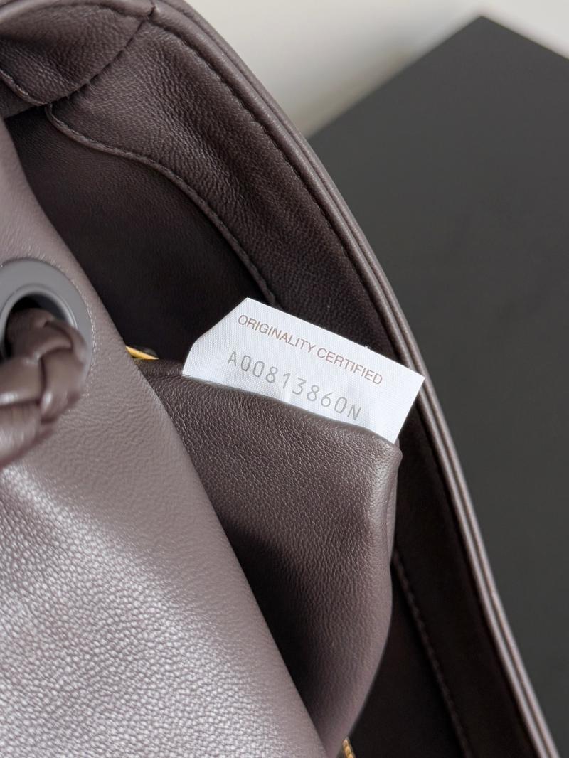 Bottega Veneta Madison Fondant 836296