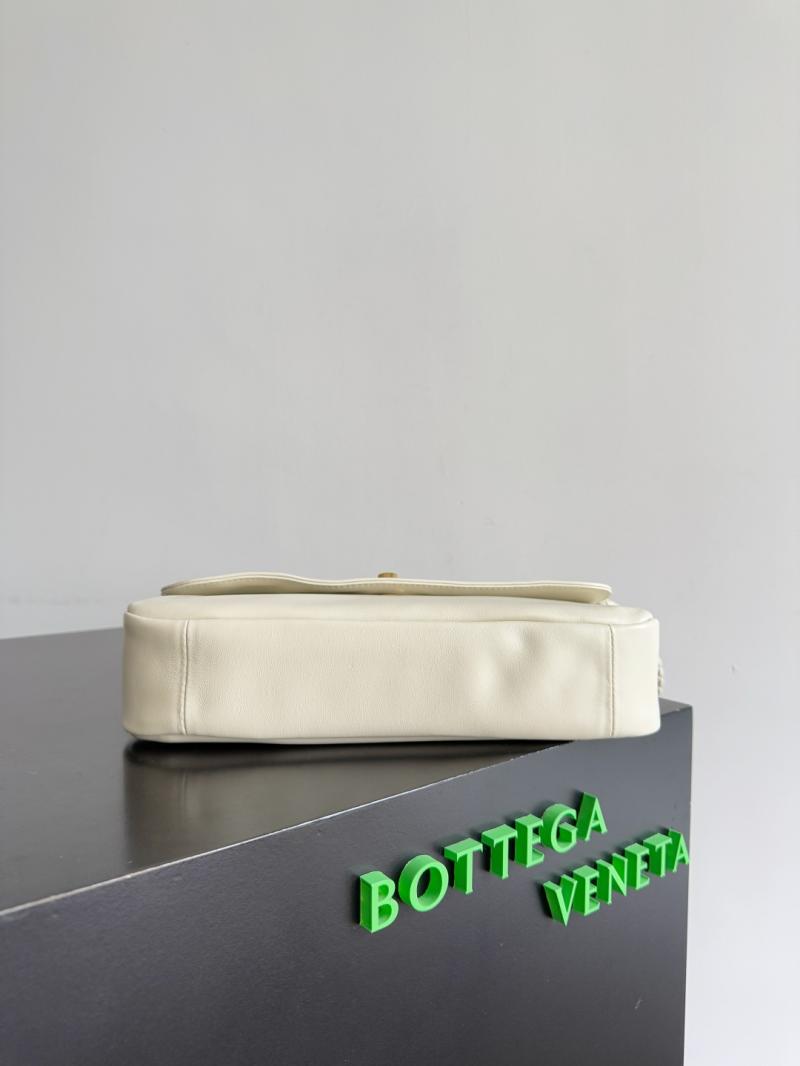 Bottega Veneta Madison Sea salt 836296