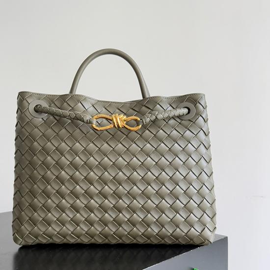 Bottega Veneta Medium Andiamo Tote Bag Cypress B743572