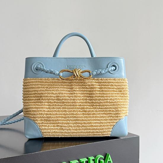 Bottega Veneta Raffia Small Andiamo Ice 827478