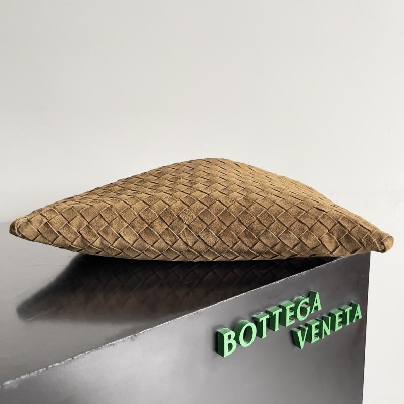 Bottega Veneta Small Hop Camel 763966