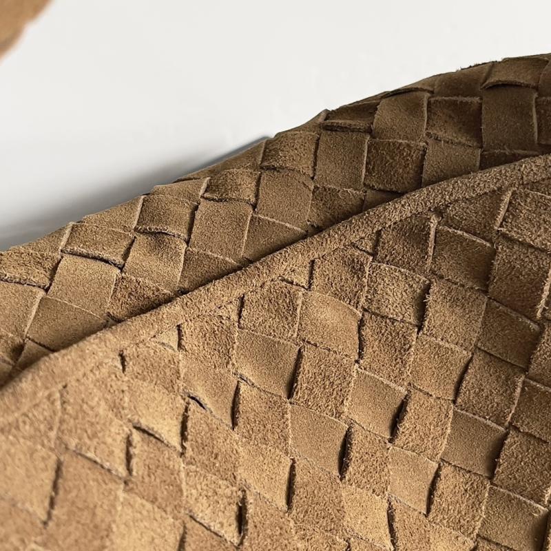 Bottega Veneta Small Hop Camel 763966