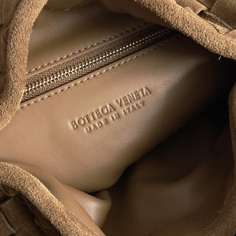 Bottega Veneta Small Hop Camel 763966