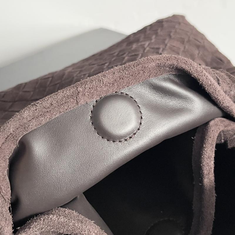 Bottega Veneta Small Hop Coffee 763966