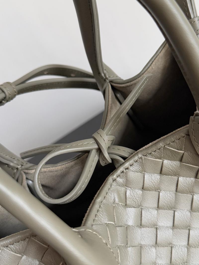 Bottega Veneta Small Pinacoteca Cypress 819004