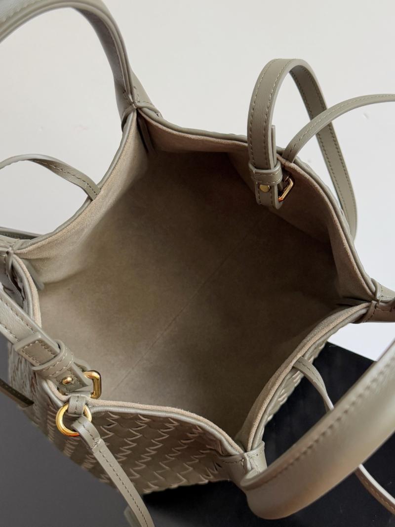 Bottega Veneta Small Pinacoteca Cypress 819004