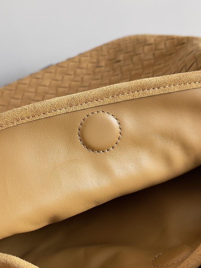 Bottega Veneta Suede Large Hop Brown 763970