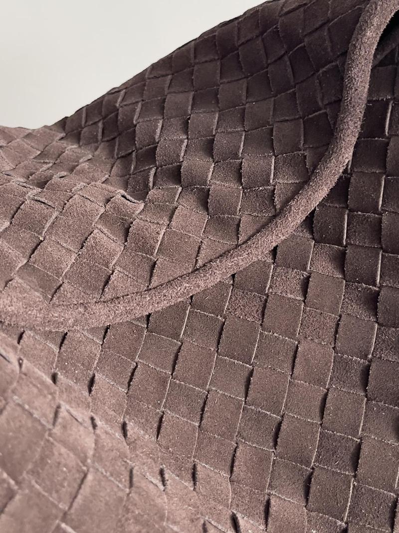 Bottega Veneta Suede Large Hop Coffee 763970