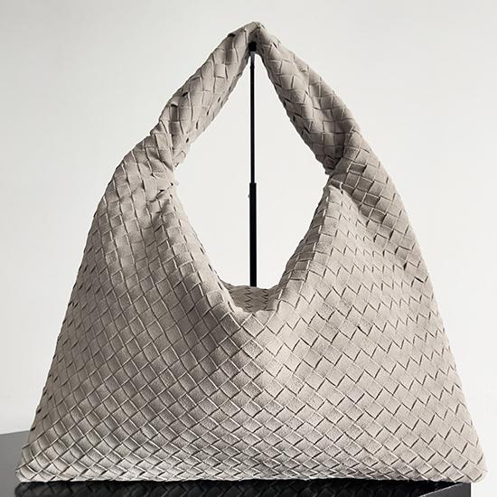 Bottega Veneta Suede Large Hop Sterling 763970