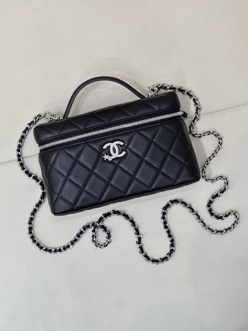 Chane Vanity with Chain Black AP4854