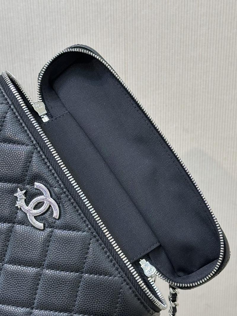 Chane Vanity with Chain Black AP4854