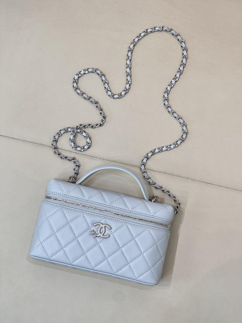 Chane Vanity with Chain Blue AP4854