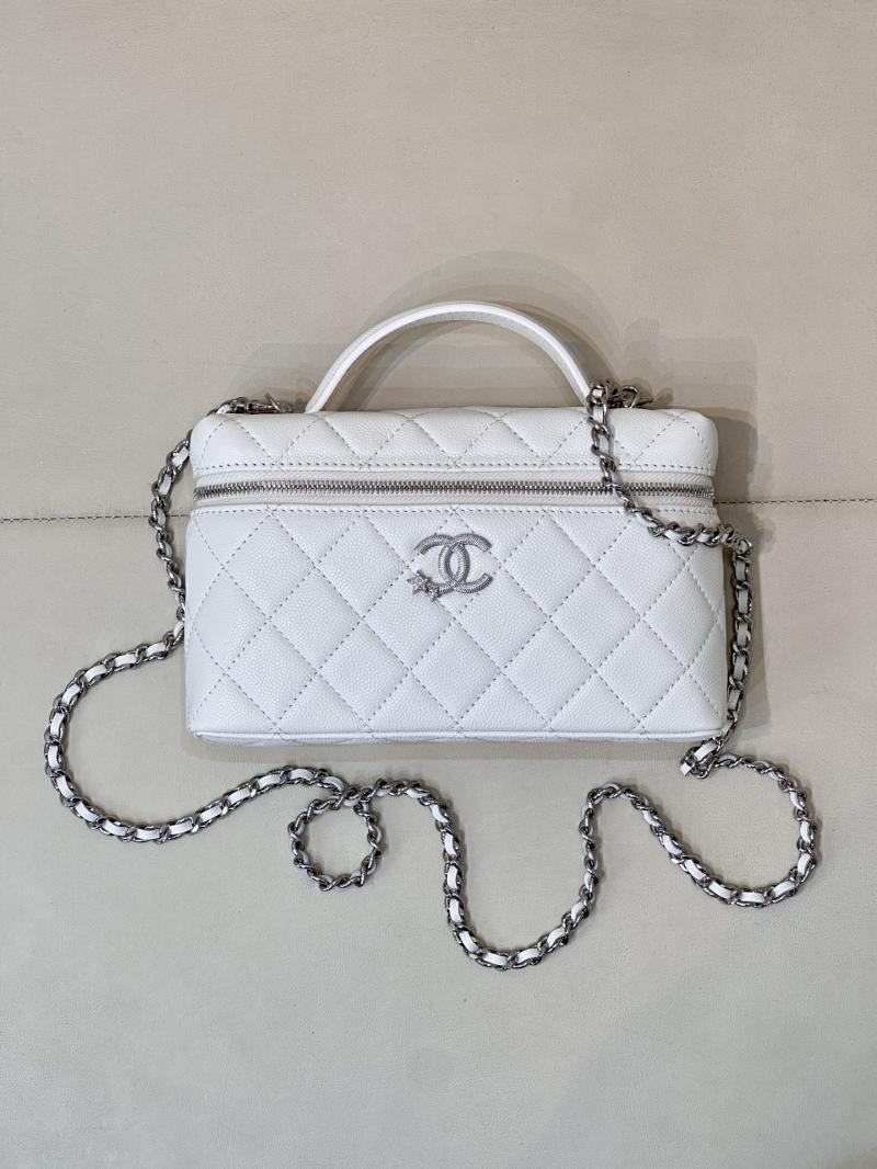 Chane Vanity with Chain White AP4854