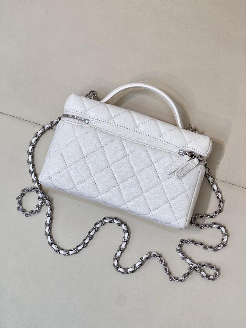 Chane Vanity with Chain White AP4854