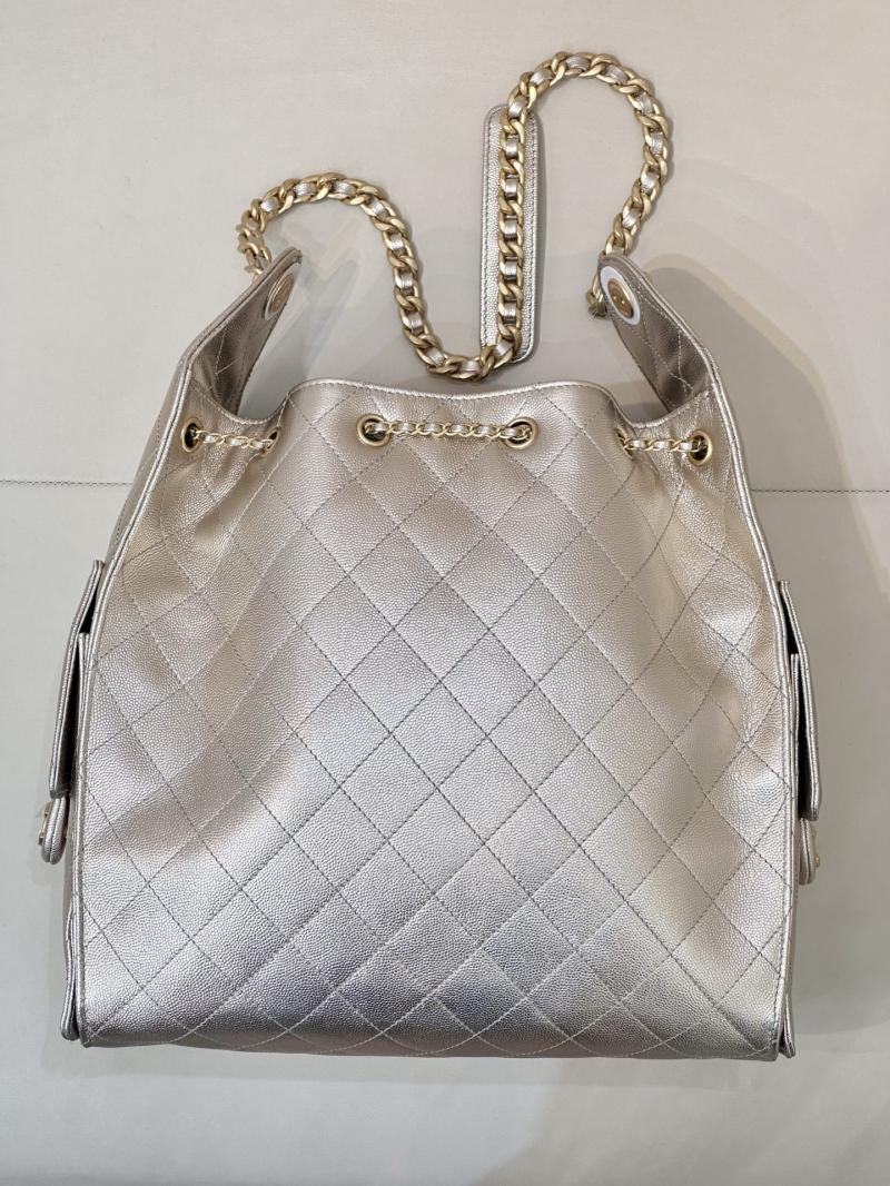 Chanel 25 Medium Handbag Champagne Gold AS5311