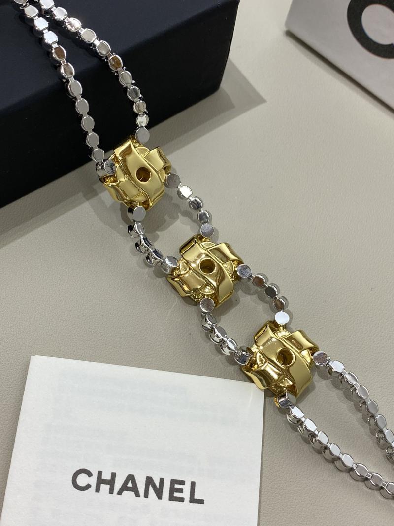 Chanel Bracelet YCB72002
