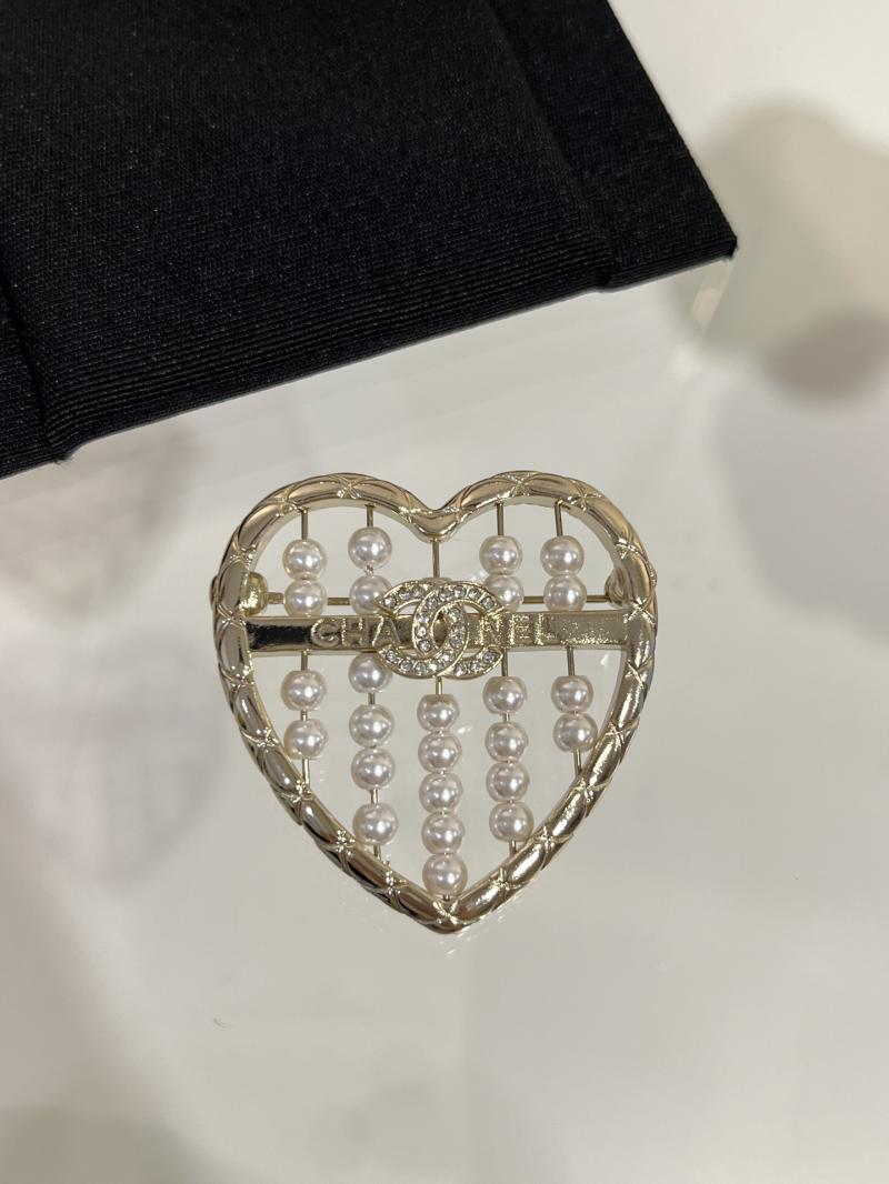 Chanel Brooch SCB72402